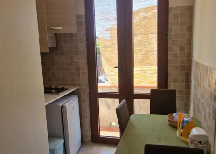 Couette-café Mongibello 3*